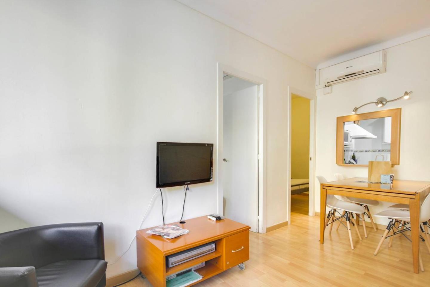 Cozy 2 Bedroom Next To Arc De Triomf برشلونة المظهر الخارجي الصورة